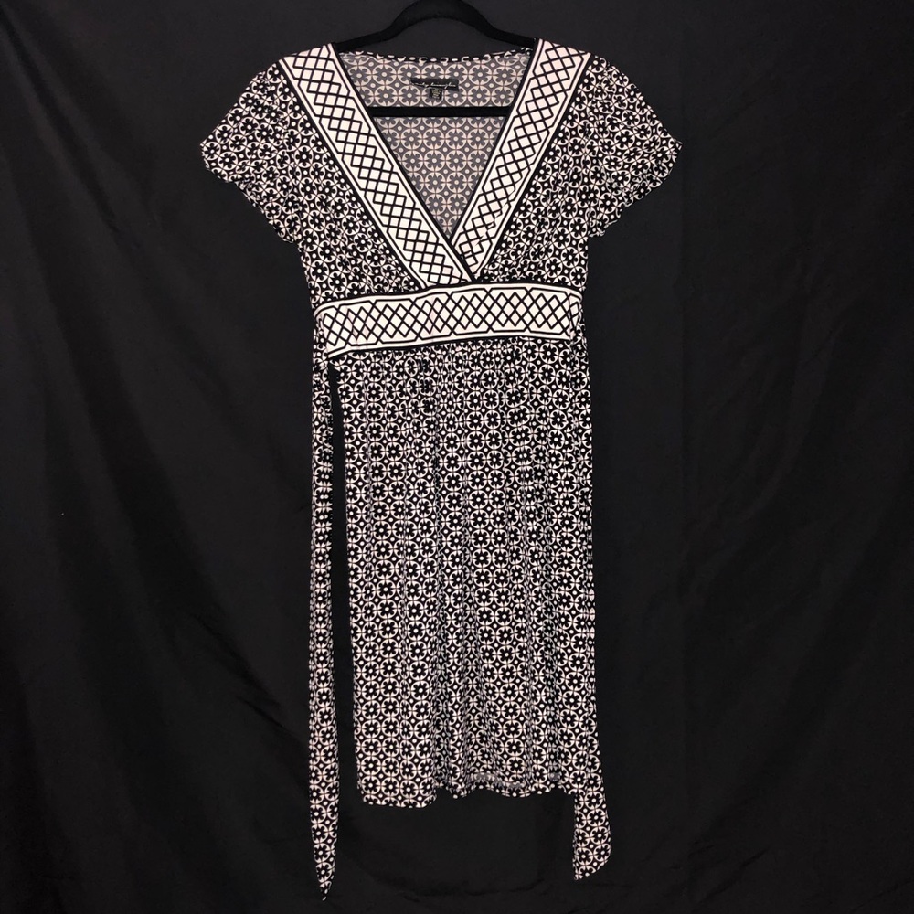 City Triangle Geo Pattern Dress Tie around Waist Waist Cinch Stretch Size Medium